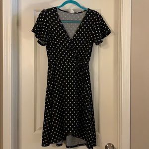 Polka dot dress! Size medium!
